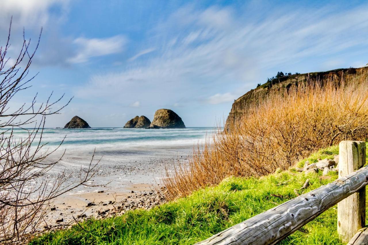 The Beach Barn Netarts 外观 照片